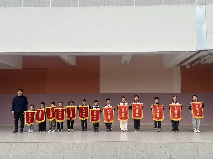 07789e803b78476b942815be826fdb14