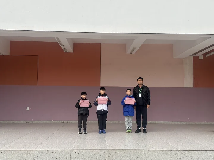 20955e5882de4d5ab701f2c27feca9db