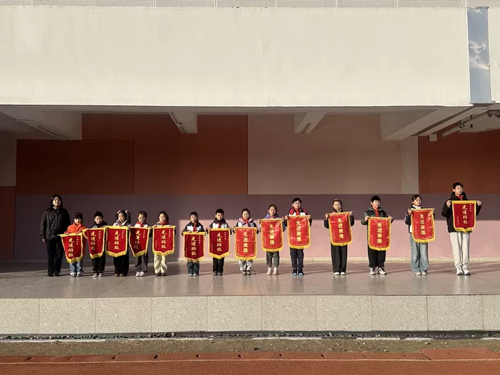 3e4bba0eb97f425e9278bf7da4afc16a