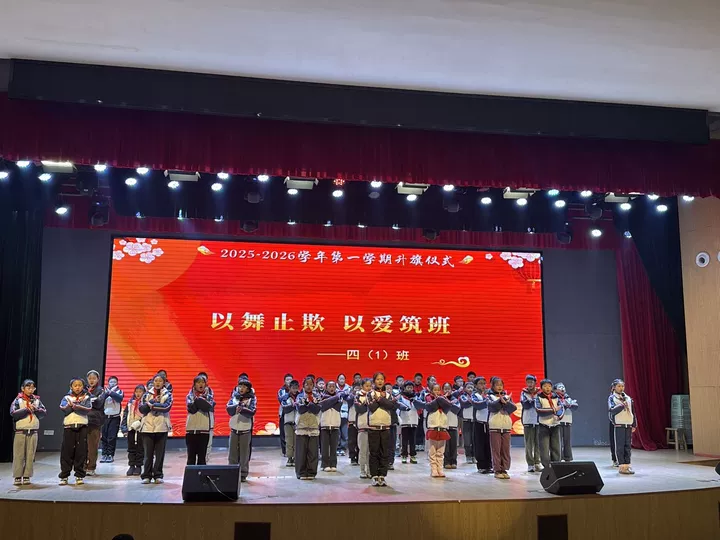 2c4ef6d5a81244cd80939cbbe3f886c7