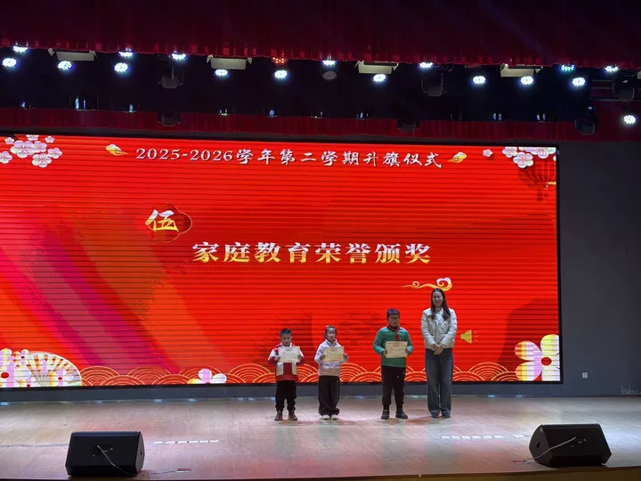 7798139e952b497080c77c3a7e32c14b